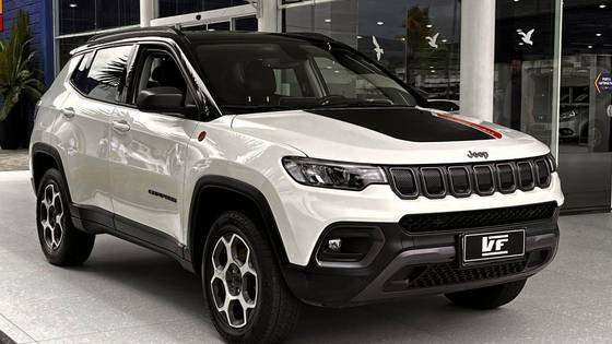 JEEP COMPASS 2.0 TD350 TURBO DIESEL LIMITED AT9 JEEP COMPASS 2.0 TD350 TURBO DIESEL LIMITED AT9